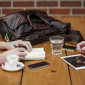 How to choose a chauffeur Instantly? - Car rental